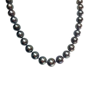 14K White Gold Tahitian Pearl Necklace