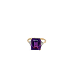 14K Yellow Gold Amethyst and Diamond Ring
