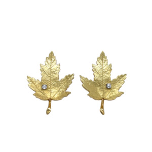 McTeigue & Co 18K Yellow Gold Maple Leaf Diamond Earrings