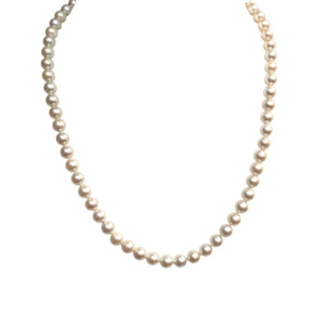 14K White Gold Pearl Necklace